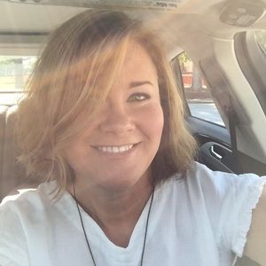 Meet your Posher, Dixie